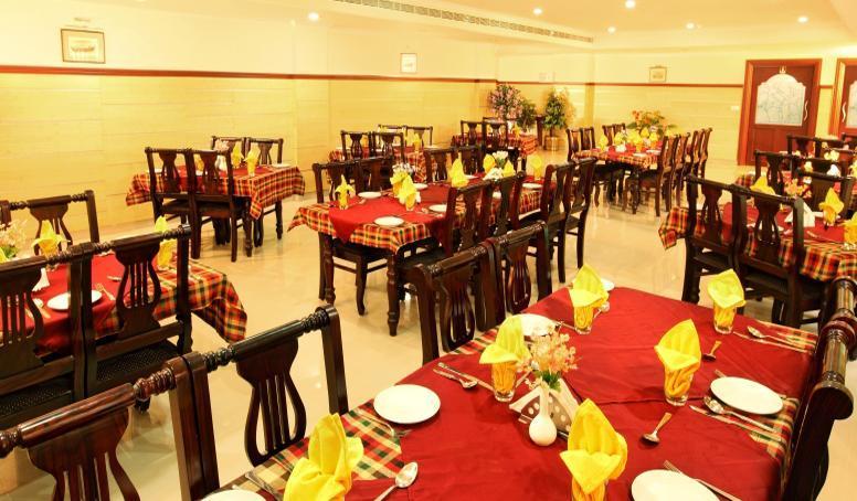 Hotel Shilpa Regency Kottārakara Esterno foto