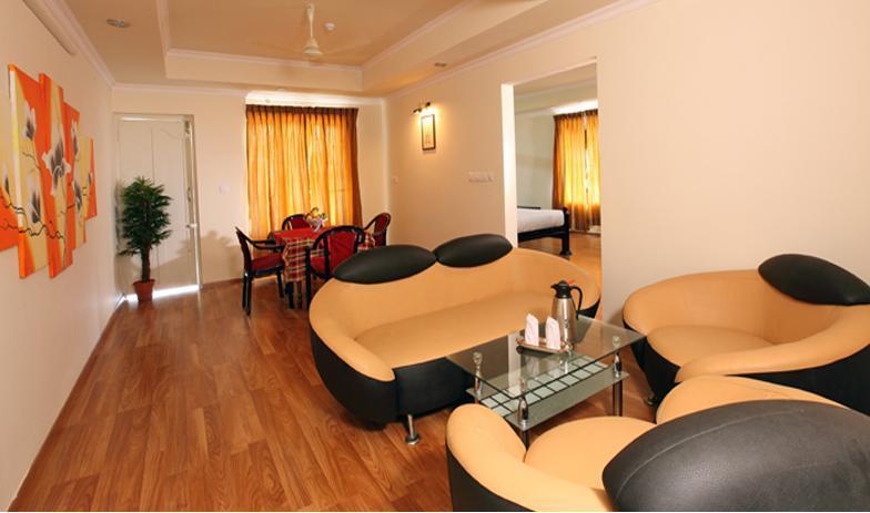 Hotel Shilpa Regency Kottārakara Esterno foto