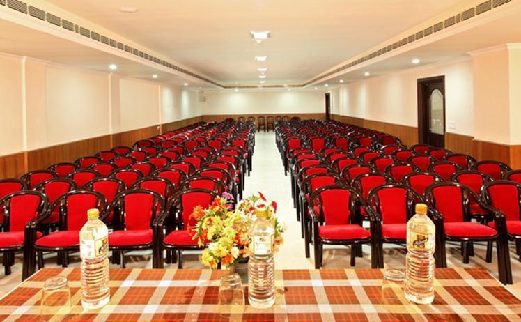 Hotel Shilpa Regency Kottārakara Esterno foto
